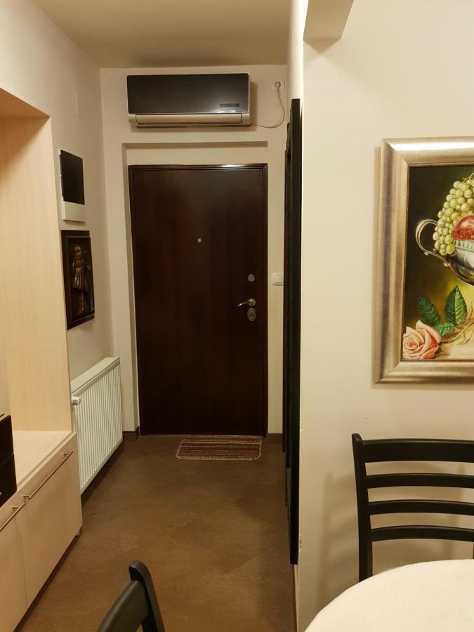 Hulk Apartment วรชาซ ภายนอก รูปภาพ