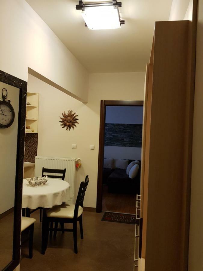 Hulk Apartment วรชาซ ภายนอก รูปภาพ