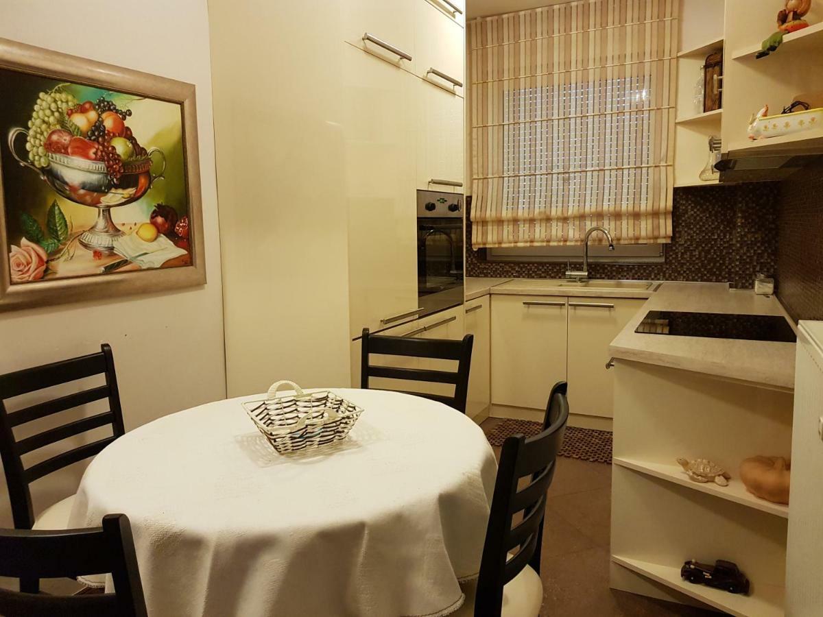 Hulk Apartment วรชาซ ภายนอก รูปภาพ
